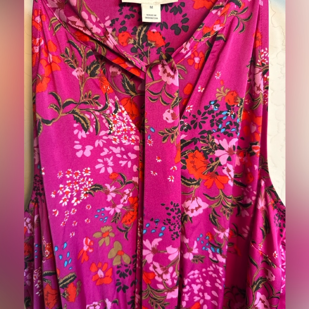 🌺 ON 34th Floral Maxi Dress | Size M | Pink Pleated Tie Neck | Boho Romantic - Picture 5 of 9